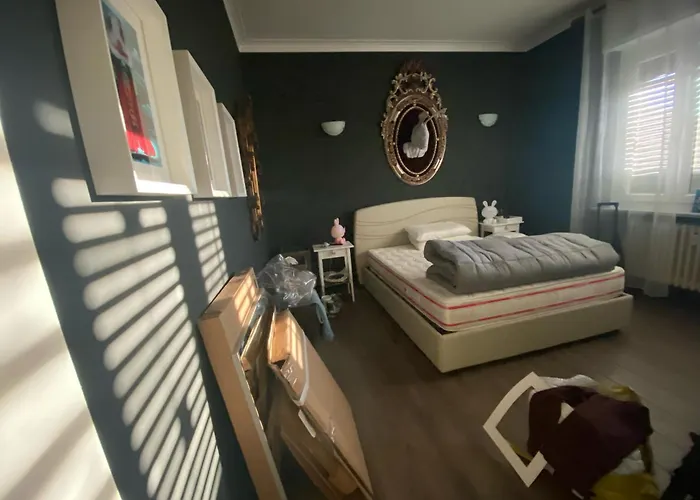 Attico White Rabbit Turyn